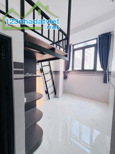 CHDV LINH TRUNG, 6 TẦNG, CÓ THANG MÁY, 122M2, NGANG 6M, 30 PHÒNG DOANH THU ỔN ĐỊNH, CHỈ 20 - 1