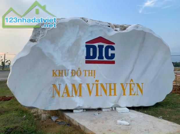 Bán đất biệt thự Nam Vĩnh Yên, lô góc 2 mt. DT 338m2 giá 42tr/m2