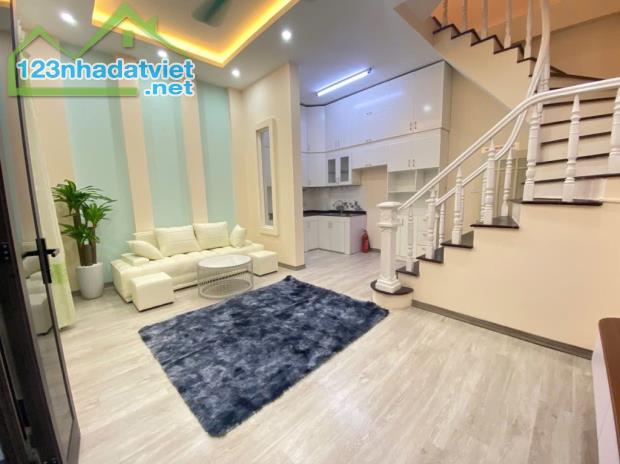 Nhà đẹp Lê Đức THỌ, DÂN XÂY, CÓ SÂN, 8 PHÒNG MUA Ở - CHO THUÊ ĐỈNH - 7,3 TỶ. - 2