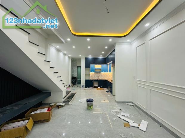 🏡 Bán Căn Villa Thiết kế Tân Cổ Điển Mặt tiền Kiệt 185 Nguyễn Lộ Trạch - 3