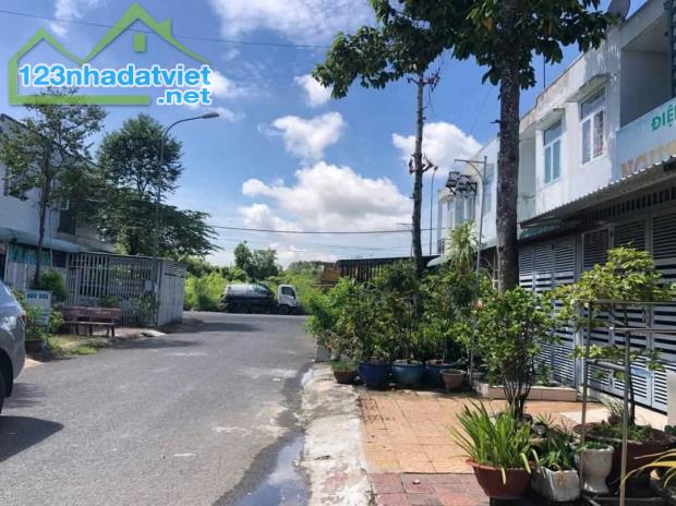 Bán nhà trệt lầu đường 22A KDC 586, Phú Thứ, Cái Răng, TP. Cần Thơ - 2