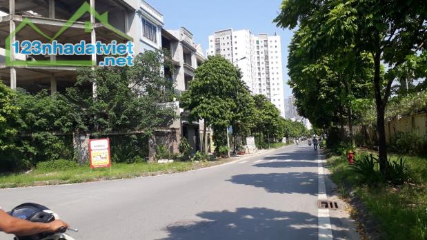 ĐẤT YÊN NGHĨA MẶT TIỀN 5M 9.6 TỶ - 2