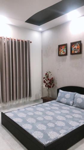Nhà đường Thống Nhất, P11 , Gò Vấp. DT 68 m2 , 3,6 MX 18 m,  4 tầng, 6 PN , 3WC, - 3