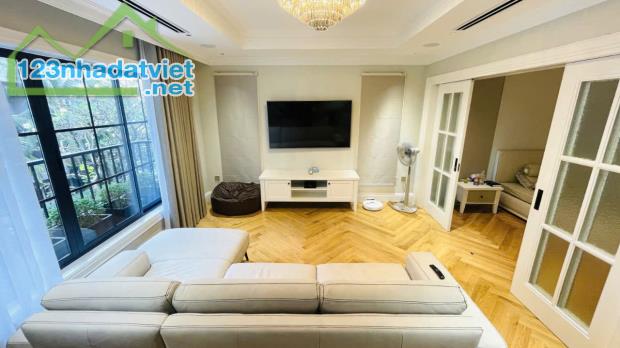 Bán Nhà MT Cây Điệp Đa Kao Quận 1 Giá 88 Tỷ - 4