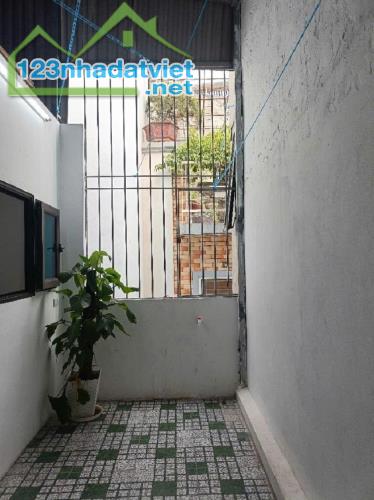 Bán nhà riêng Phố Minh Khai 4 tầng, 20m2, 2.7 tỷ, vài bước ra ô tô, ra phố Minh Khai - 2