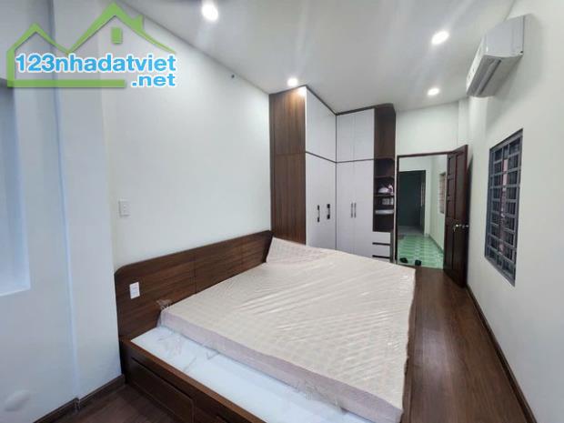 Âu Cơ Xe Hơi Né Nhau Mới 3 Tầng BTCT 40m² 6 Tỷ - 2