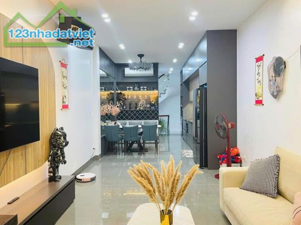 HIẾM TẠI ĐỀN LỪ, Ô TÔ TẢI TRÁNH NHAU, PHÂN LÔ, KINH DOANH, THANG MÁY, 48M2 GIÁ 16.X TỶ - 3