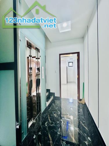 Nhà mới xây HXH Nguyễn Bỉnh Khiêm P.1 Gò Vấp 4 tầng giá 9.8 tỷ - 1