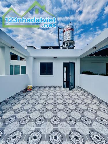 Nhà mới xây HXH Nguyễn Bỉnh Khiêm P.1 Gò Vấp 4 tầng giá 9.8 tỷ