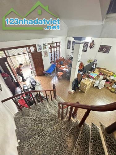 THỤY KHUÊ - Ô TÔ - CÁCH 2 NHÀ RA MẶT PHỐ - NHÀ DÂN XÂY - TẶNG GPXD - Ở HOẶC XÂY CCMN - 3