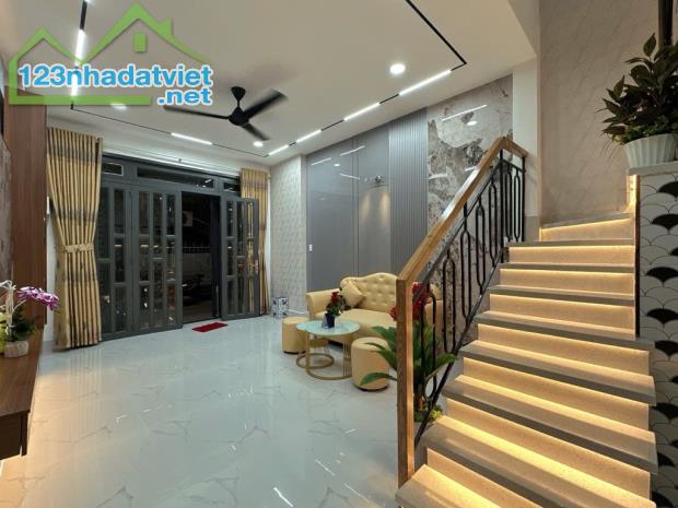 Nhà 50m2 phường 1 Gò Vấp - Gần CT Plaza Nguyên Hồng - Nhỉnh 4.7 tỷ - 1
