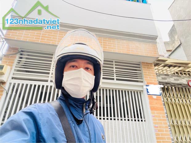 Nhà 50m2 phường 1 Gò Vấp - Gần CT Plaza Nguyên Hồng - Nhỉnh 4.7 tỷ - 4