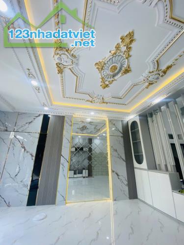 Bình Tân, Nhà 4 tâng 68m2, Ngang 5.5m, ô tô, giá rẻ - 3