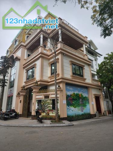 Bán biệt thự song lập 160m2 mt10m Trần Kim Xuyến Trung Hoà Cầu Giấy 6x tỷ