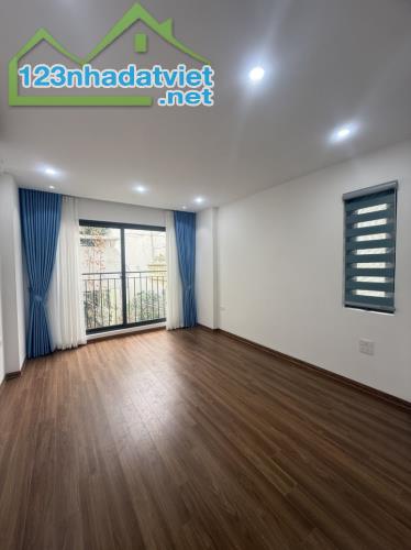 Bán nhà phố Khương Hạ, quận Thanh Xuân, 45m2, 6 tầng, thang máy, kinh doanh, gần 10 tỷ