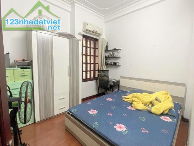 Bán Nhanh nhà DT 53m, 5T, 8,2 tỷ Cầu Giấy. - 3