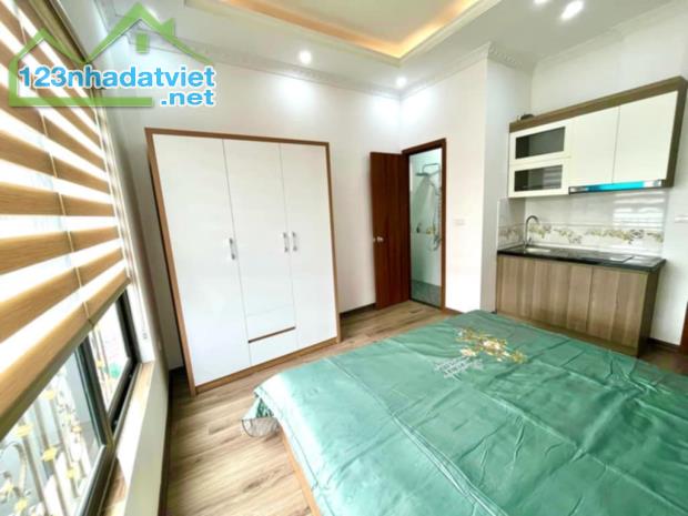 Bán CCMN 50 m2, 7 tầng thang máy, Thụy Khuê, Tây Hồ, cách phố 30m, view hồ tây - 1