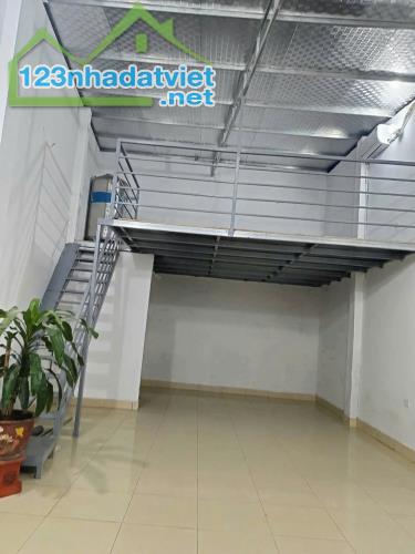 Bán nhà cấp 4 45m2 mới đẹp, gần ô tô, Hơn 3 tỉ, ngay Ngọc Hồi - Thanh Trì - 2