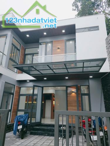 Bán Nhà 2 Tầng Kiệt 69 Lê Ngô Cát. Thiết kế hiện đại mẫu Villas mini, xe hơi tận Sân