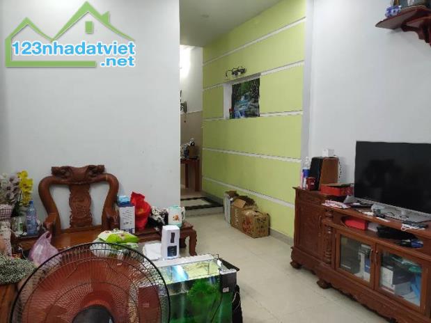 BÁN NHÀ MẶT TIỀN NGANG HƠN 5M HIẾM, 117M2, HXH ĐỔ CỬA NHỈNH 6 TỶ - 3