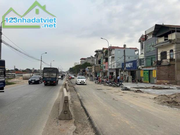 VỊ TRÍ ĐẮC ĐỊA - THỊ TRẤN ĐÔNG ANH- Lh em Dung 0388986288 Giải pháp an cư, đầu tư bền vững