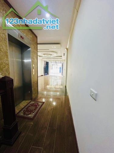Bán Nhà Mặt Phố Linh Lang Quận Ba Đình 100m7T Th/Máy 2 THOÁNG 48 Tỷ Linh Lang. - 2