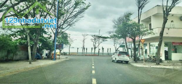 BÁN 809M2 ĐẤT MẶT TIỀN NGUYỄN CHÍ THANH CÁCH BIỂN THÙY VÂN 100M, GIÁ 100TR/M2