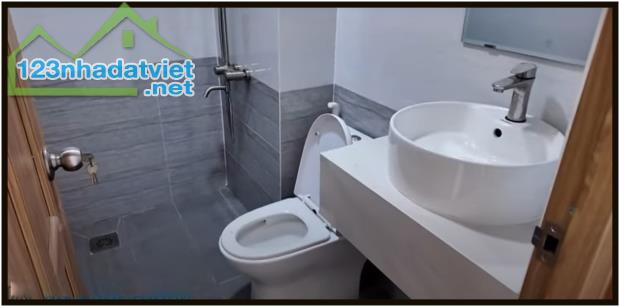 Nhà phố xinh rẻ 3.5 x 13m 1 trệt 3 lầu Hòa Hảo Q10 TP.HCM - 1