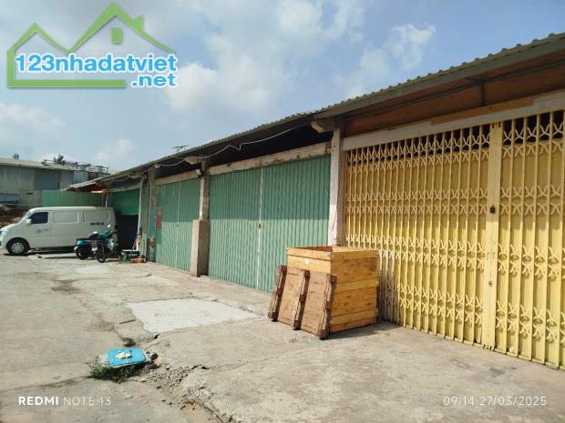 TRẦN XUÂN SOẠN Q7. Bán nhà Cấp 4 - 8000m2. Sổ hồng riêng, giá chảo 730 tỷ.