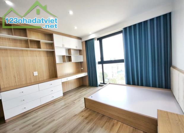BÁN NHÀ MẶT PHỐ LẠC LONG QUÂN LÔ GÓC 3 MẶT THOÁNG 7 TẦNG TM - 2