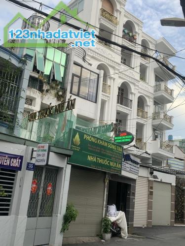 Bán nhà đi định cư Quận Bình Thạnh, hẻm 1/ xe hơi tránh nhau sát mặt tiền đường, giá 11 tỷ