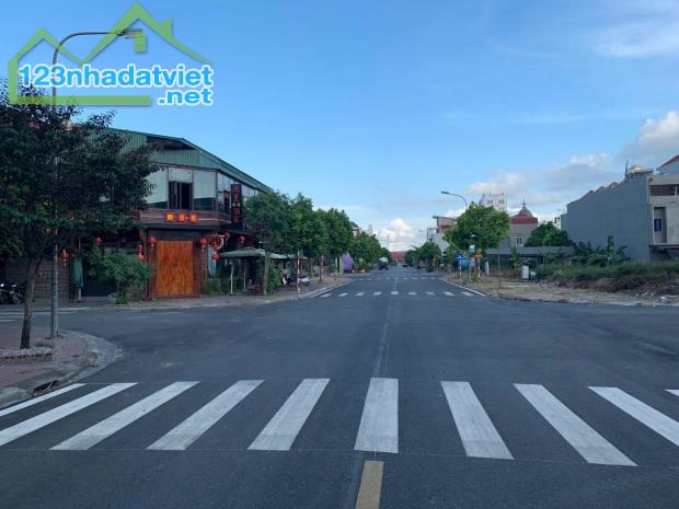 Cần bán lô đất tại KĐT Thái Hà - Hiệp Sơn - Kinh Môn vị trí đẹp Mr Phương 0971822204