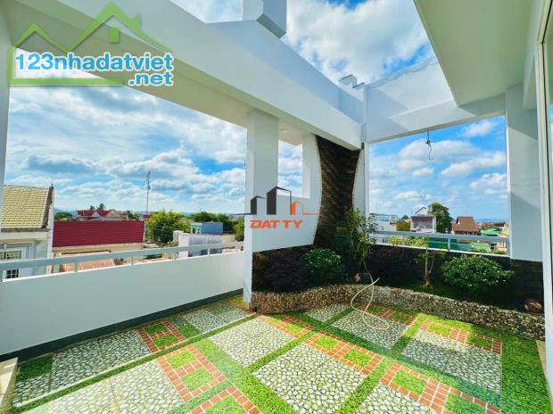 Nhà 3 mê đường Đặng Thuỳ Trâm ngay Trường Cao Đẳng Sư Phạm – 6x20m – 4 tỷ 750 - 1