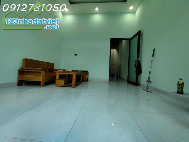 BÁN NHÀ 1 TẦNG, 57M2, NGÕ 2, TÂN THỚI NHẤT, Q.12, GIÁ 3.3 TỶ - SỔ HỒNG CHÍNH CHỦ