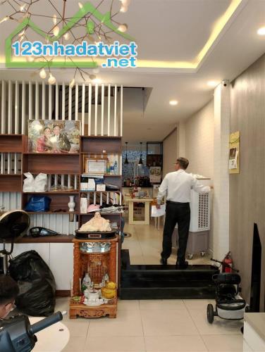 [Hẻm Sầm Sất Kinh Doanh] Bán nhà Bình thạnh, Nguyễn Xí 4x15 2 lầu