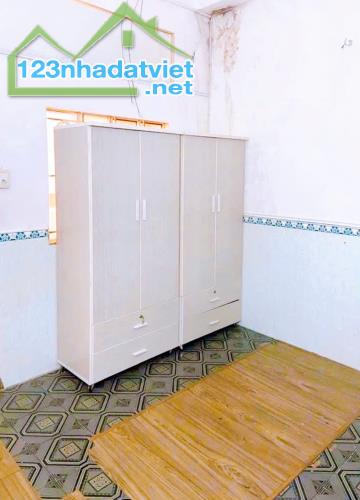 Bán nhà QUẬN 1, hẻm Bùi Viện, Thửa đất vuông vức 3.6 x 9.2 m, 3 tầng, 6.8 tỷ - 1
