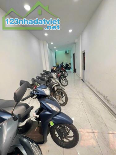 Bán Gấp Nhà Nguyễn Thị Thập ,Q.7-5 Tầng Ngang 6m,Dòng Tiền 55Tr/Tháng. - 1