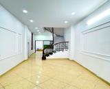 Bán nhà phố Hoàng Mai 43m2 giá 158 triệu/m2 nhà mới 3T 5 Phòng Ngủ 6,8 Tỷ