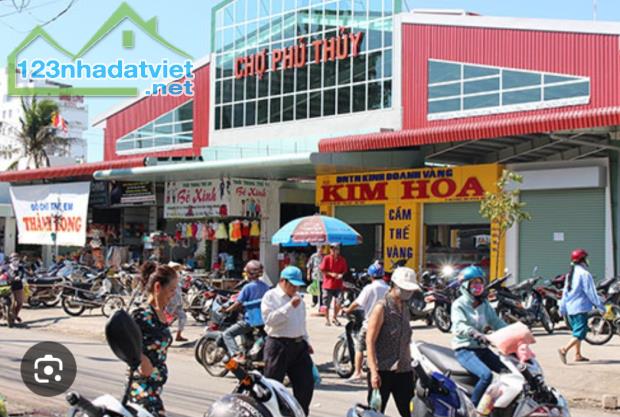 Cần bán nhà góc 2 mặt tiền đường Lê Văn Phấn - mặt tiền chợ Phú Thủy, Phan Thiết