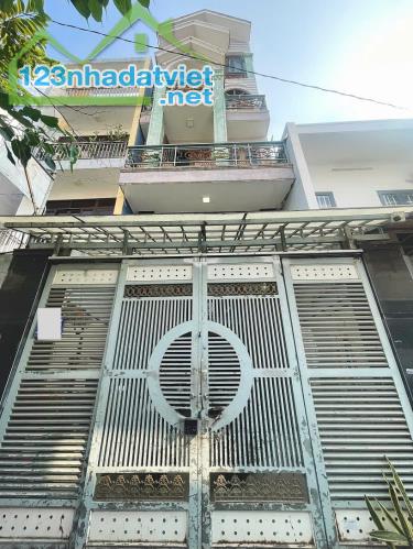 Quang Trung- P8- Hẻm Xe Hơi - 80m2(4.6x17) Vuông A4 - 5 Tầng - 8 PN- Giá 8.9 Tỷ