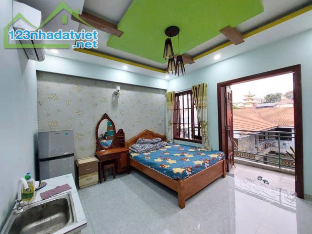Quang Trung- P8- Hẻm Xe Hơi - 80m2(4.6x17) Vuông A4 - 5 Tầng - 8 PN- Giá 8.9 Tỷ - 2