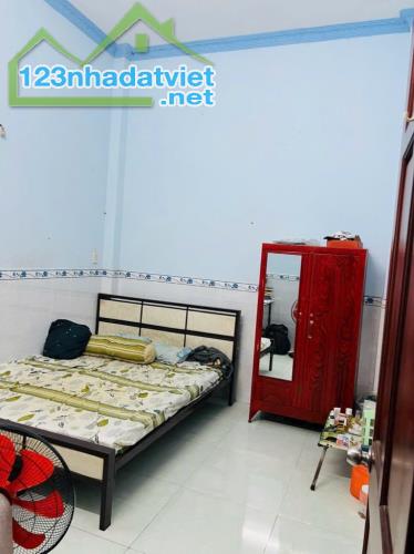 BÁN NHÀ HẺM XE HƠI 5m, NGUYỄN DUY TRINH, 80m2(5m X 16m), 2 TẦNG, LONG TRƯỜNG, QUẬN 9