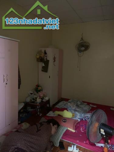 ♣ Nhà sát MT Phạm Hồng Thái, 17m2, 2 tầng, 3 mặt thoáng, 1.6x tỷ - 2