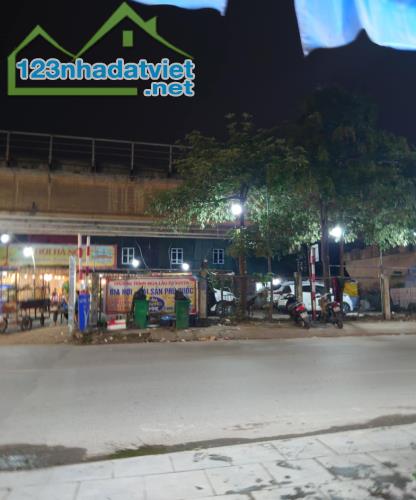 ĐÔNG ANH- NHÀ 5 TẦNG - ĐƯỜNG Ô TÔ TRÁNH - KINH DOANH - GIÁ 16.x TỶ