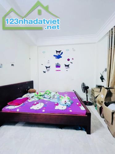 NHANH TAY! BÁN NHÀ NAM TỪ LIÊM- 36M-5T- MẶT TIỀN 7M- BAGAC ĐỖ CỬA- NHỈNH 7T - 4