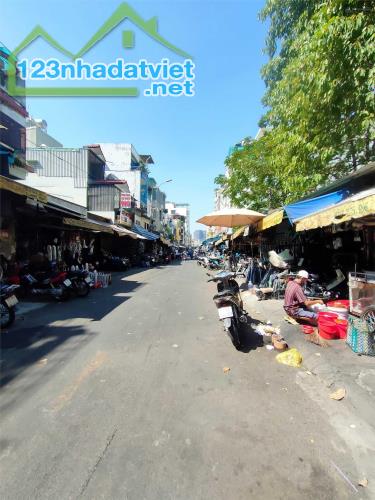 +++12.8Tỷ -Nhà mặt tiền Phạm Hữu Chí, Q5, khu vực chợ KD sầm Uất đang cho thuê 30tr/th - 1