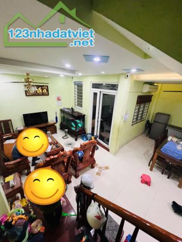 GIÁ RẺ, GẦN HOÀNG QUỐC VIỆT. 48M2, 4 TẦNG, MT 6.8M, GIÁ 7.5 TỶ