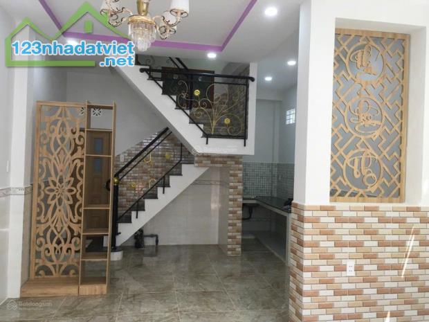 🏠 Bán nhà Hồ Thành Biên, Q.8, 35m², 1 tầng, 2PN - 3.2 tỷ 🏠 - 2