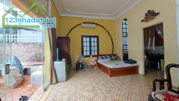 SIÊU PHẨM MẶT PHỐ - QUẢNG AN TÂY HỒ - LÔ GÓC  2 THOÁNG - KHU VIP TOÀN TÂY