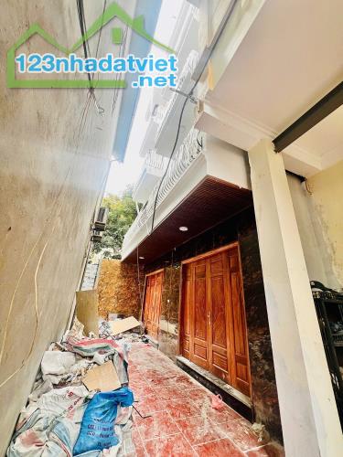 Bán nhà Xuân Đỉnh 40m2 6 tầng - thang máy - sát oto - 1